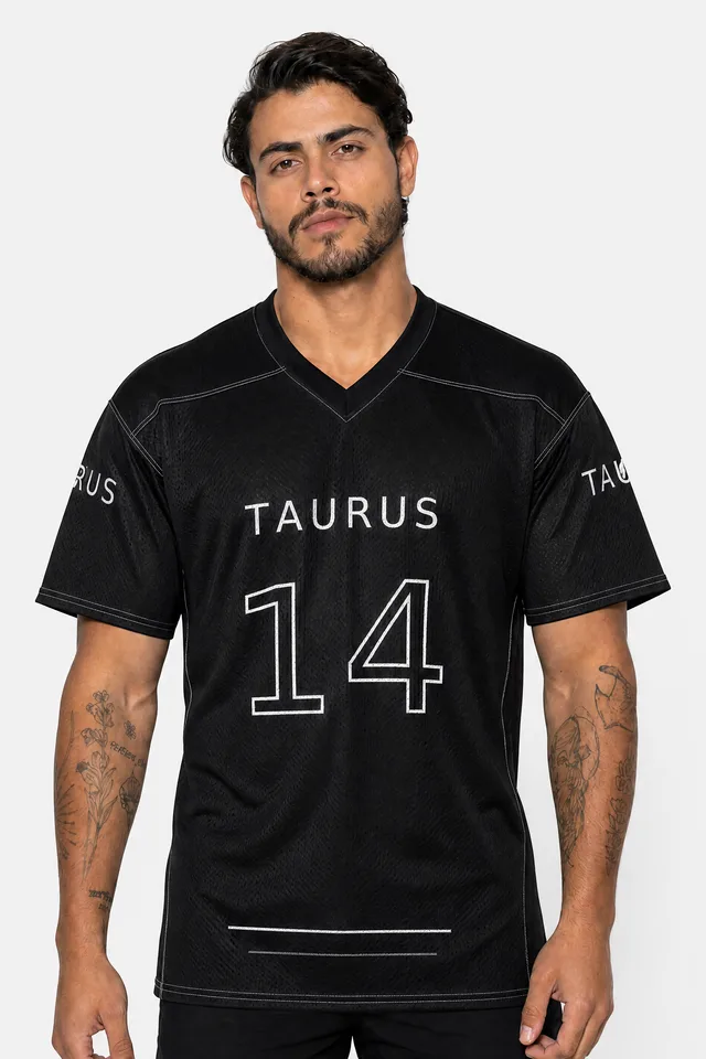 The Jersey on model