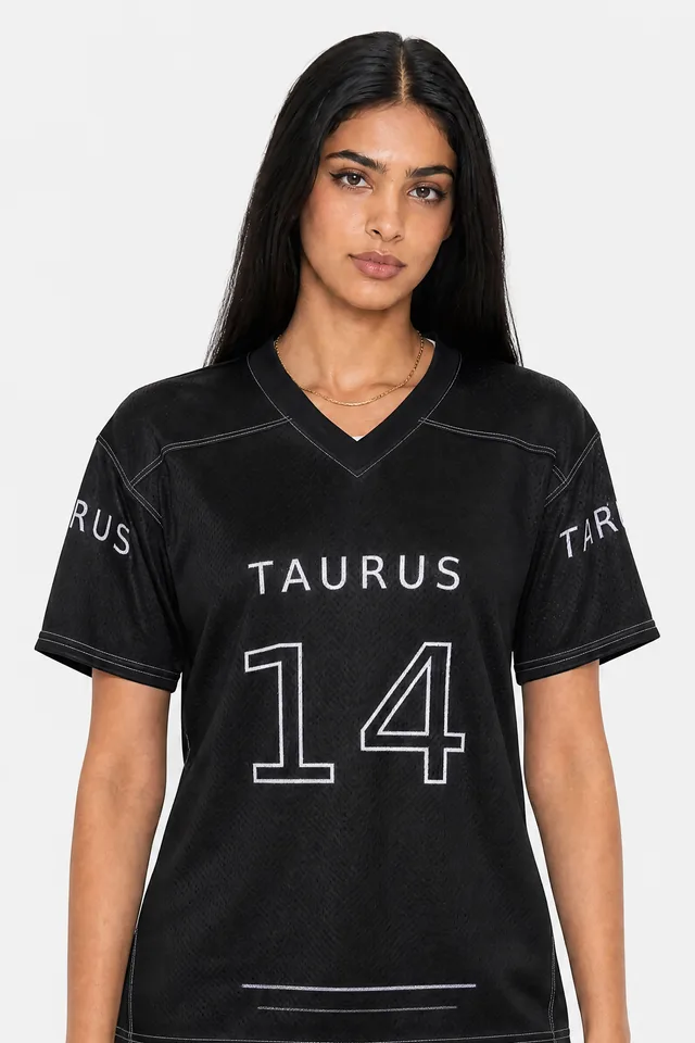 The Jersey on model