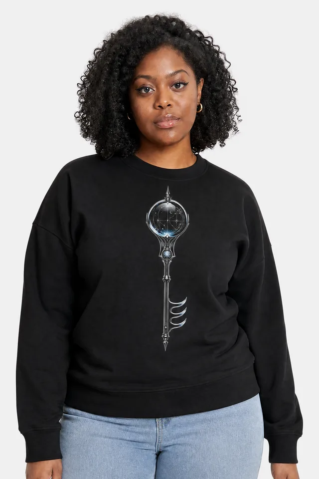 Oracle Key Sweatshirt on model