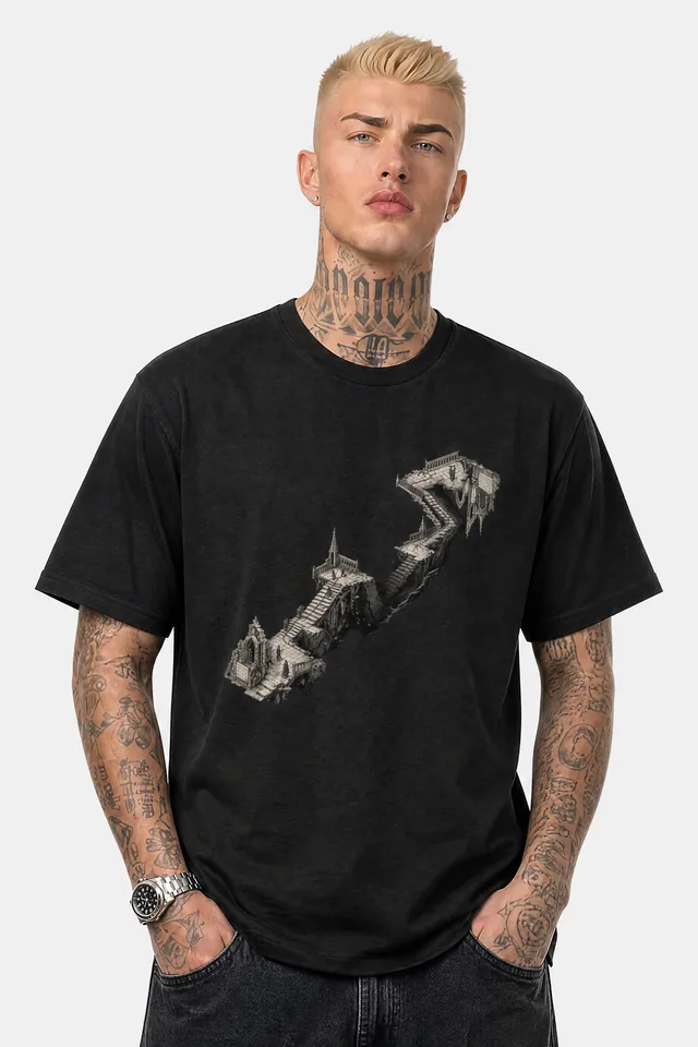 NO BOTTOM Tee on model